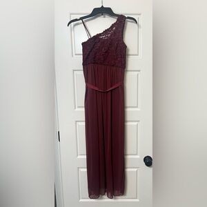 David’s Bridal Junior bridesmaid dress JB9014. Size 12.